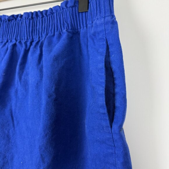 J Crew Women's Scalloped sidewalk skirt, Size 10 - Picture 5 of 9